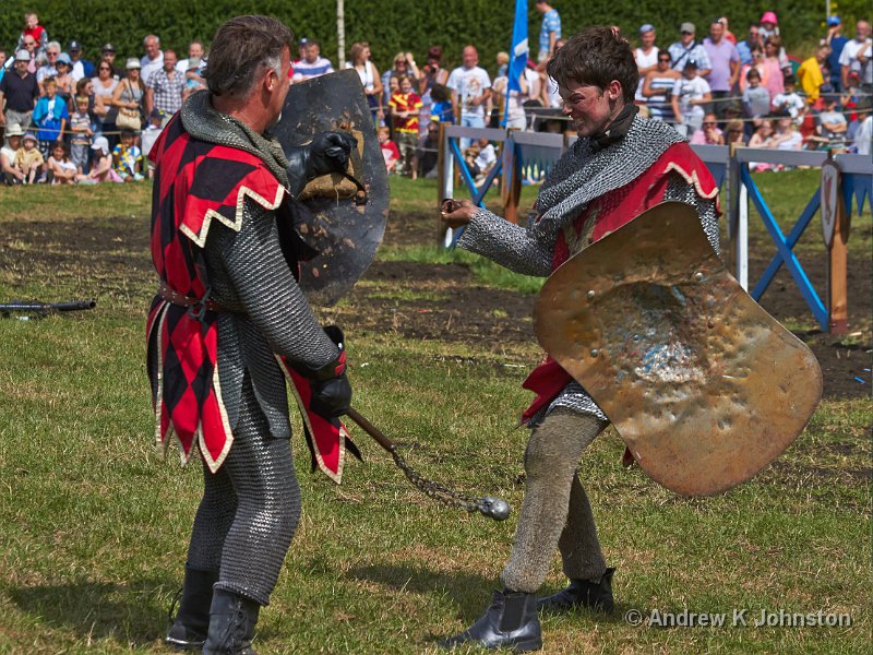 0713_7D_4706.jpg - Jousting at Hever Castle