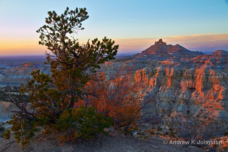 1012_7D_1675.jpg - Angel Peak, New Mexico