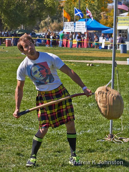 1012_7D_2094.jpg - At the Aztec Highland Games 2012, New Mexico