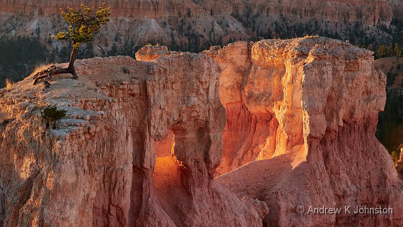 231007_G9_1093143.JPG - Sunrise from below Sunrise Point Overlook