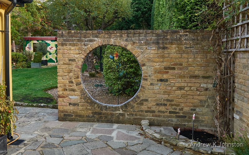 251022_Rx100vii_04097.jpg - Back to Normal